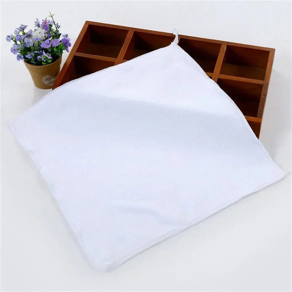 White Microfibre Face Cloths – 25 × 25 cm, 10 to 100 Pack