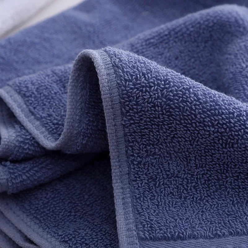 Cotton Bath Towel – Thick 70 × 140 cm Terry Towel, 500 g