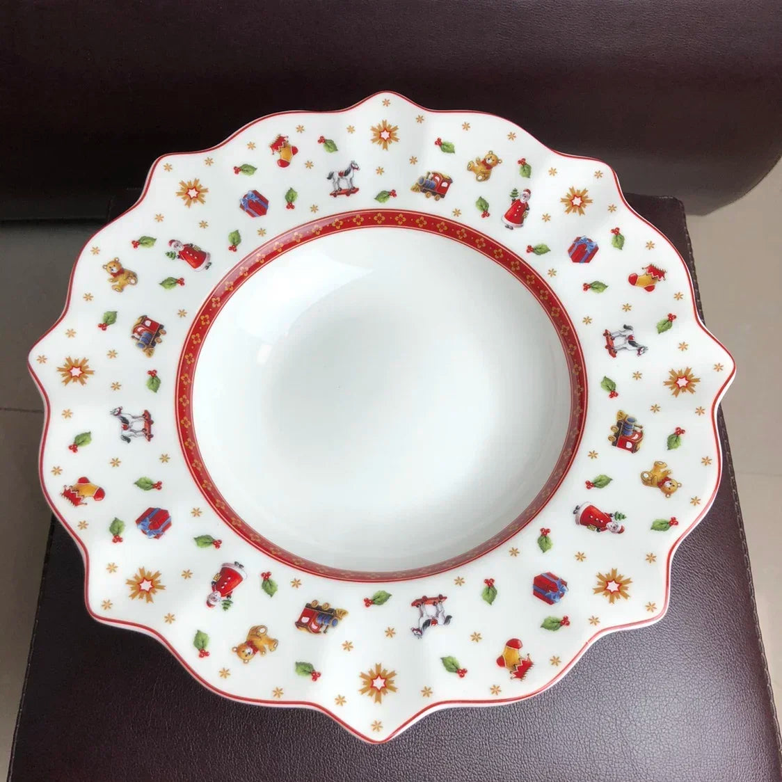 Christmas Ceramic Tableware – Mugs, Plates & Dishes
