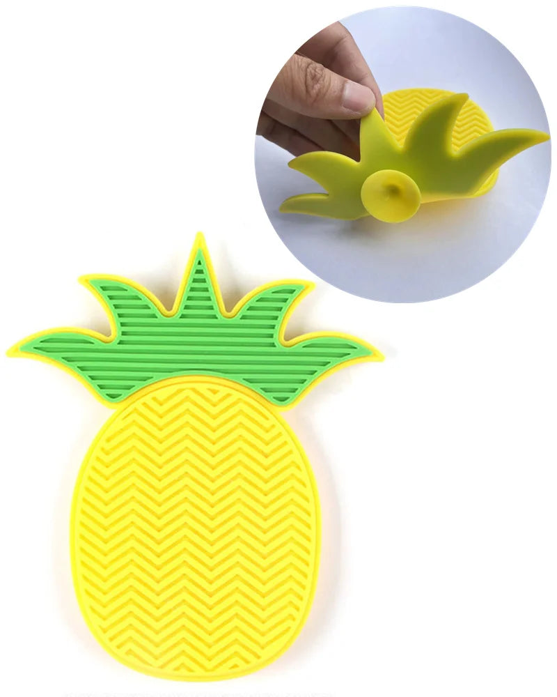 Lick Mat for Cats & Small Dogs – Suction-Cup Slow Feeder