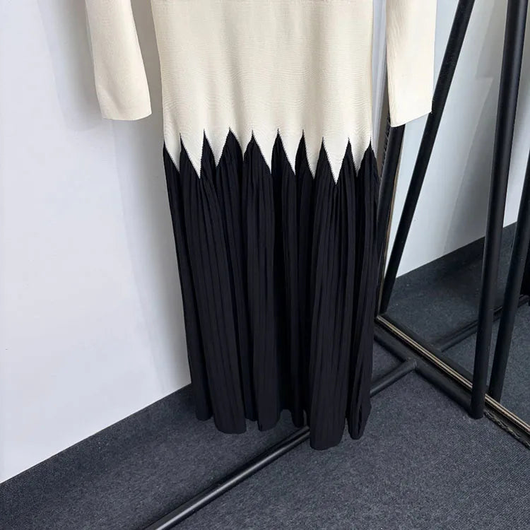 Women's V-Neck Patchwork Knit Midi Dress