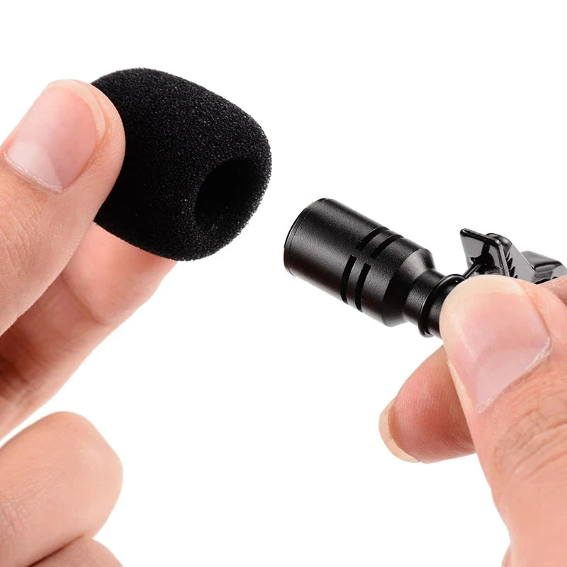 Wired Clip-On Lavalier Microphone – 3.5 mm, USB-C & USB Options