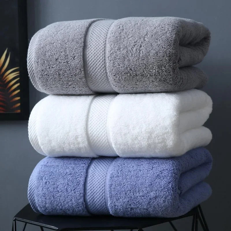 Cotton Bath Towel – Thick 70 × 140 cm Terry Towel, 500 g