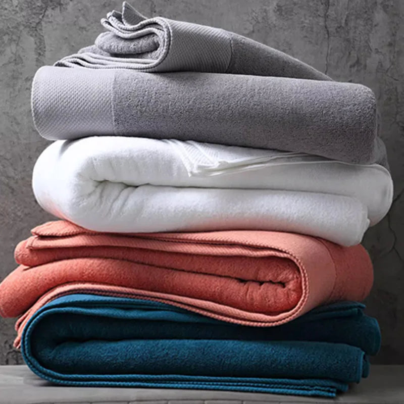 Heavyweight Cotton Bath Towel – Hand Towel or Oversized 90 × 180 cm