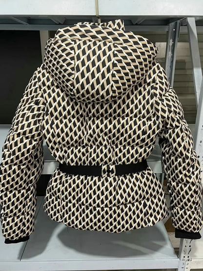 Gesteppte Damenjacke mit Kapuze, Reißverschluss und Taschen