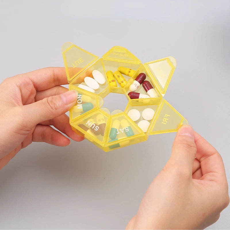 7-Day Pill Organizer – Compact Weekly Vitamin Case