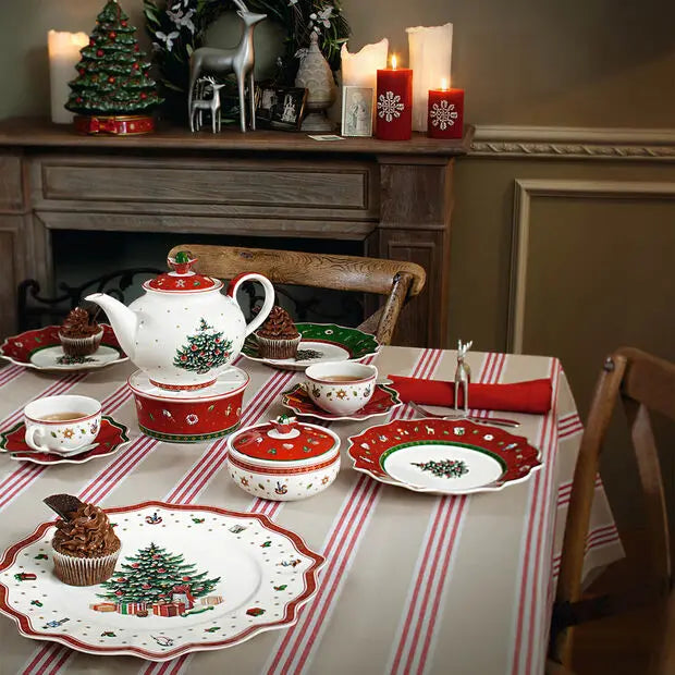 Christmas Ceramic Tableware – Mugs, Plates & Dishes
