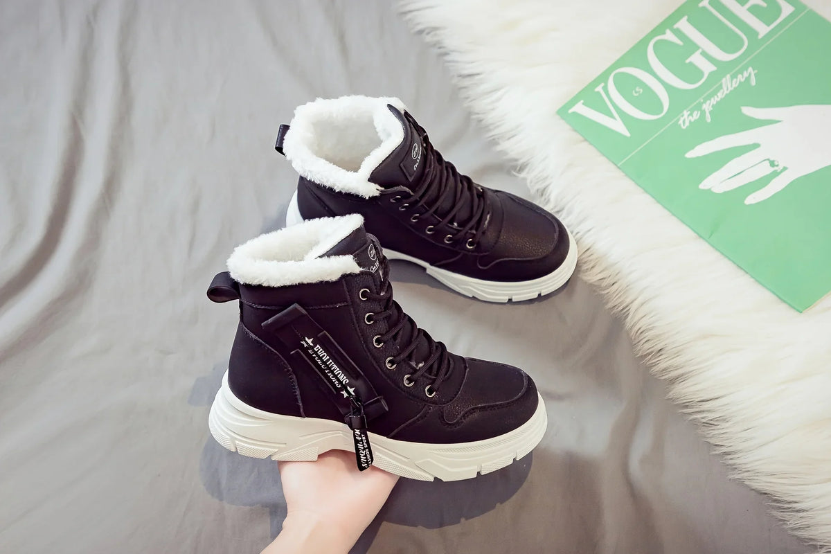 Winter Women Snow Boots Anti‑Slip Warm Fur Lined Martin Boots Casual Ankle Booties Fashion Outdoor Daily Wear Shoes