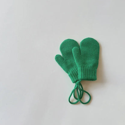 Strickfäustlinge für Babys mit Kordel – Fäustlinge aus Wollmischung für Kleinkinder (Alter 1–4)