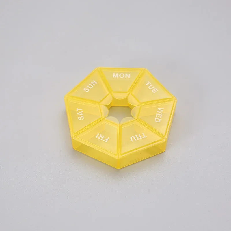 7-Day Pill Organizer – Compact Weekly Vitamin Case
