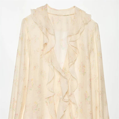 Chiffonbluse mit Blumenmuster, Rüschen und V-Ausschnitt