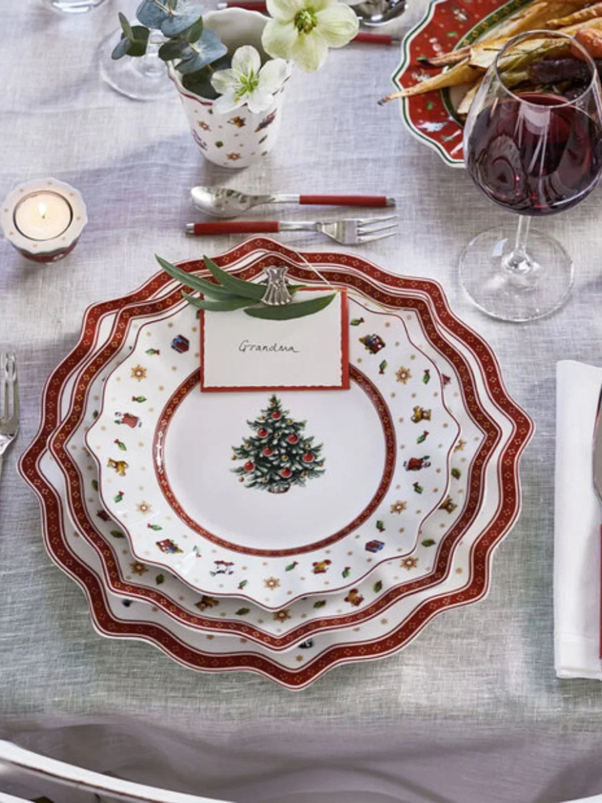Christmas Ceramic Tableware – Mugs, Plates & Dishes