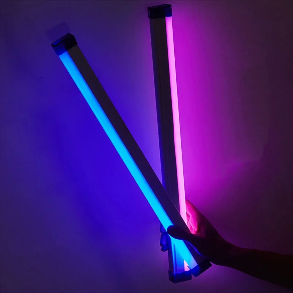 أنبوب إضاءة LED بنظام RGB - عصا إضاءة يدوية قابلة لإعادة الشحن، 17 أو 32 سم