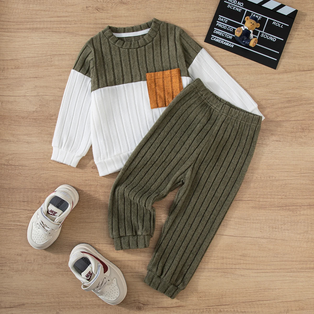 Boys' Colour Block Sweater & Pants Set - Long Sleeve Winter Outfit, Sizes 90-130