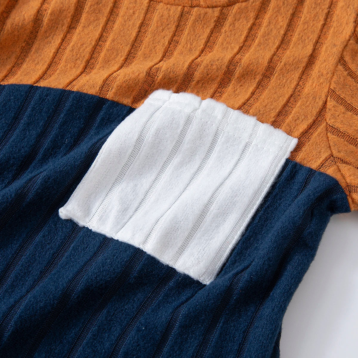 Boys' Colour Block Sweater & Pants Set - Long Sleeve Winter Outfit, Sizes 90-130