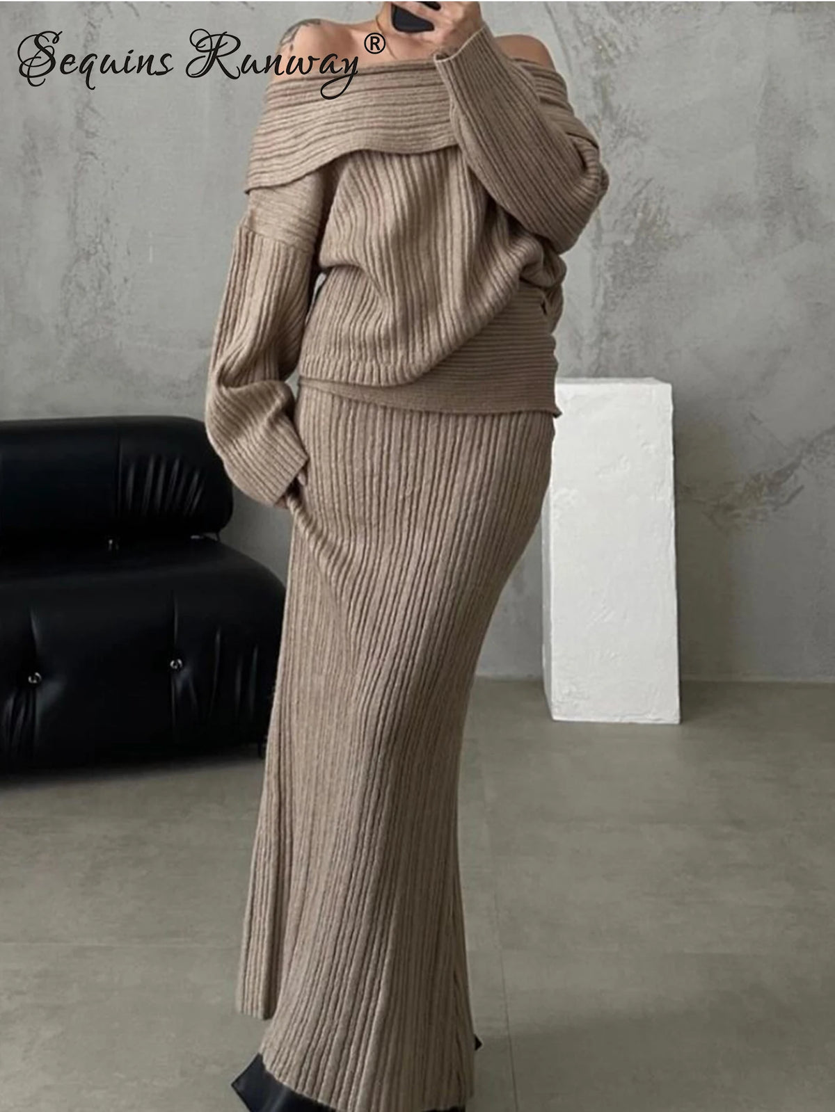 Women's Off-Shoulder Long-Sleeve Knit Dress