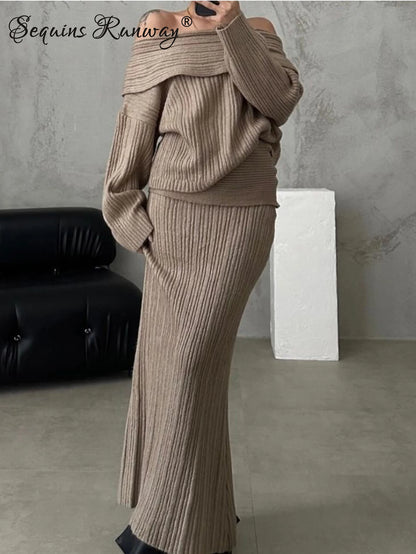 Damen-Strickkleid mit langen Ärmeln und schulterfreiem Ausschnitt