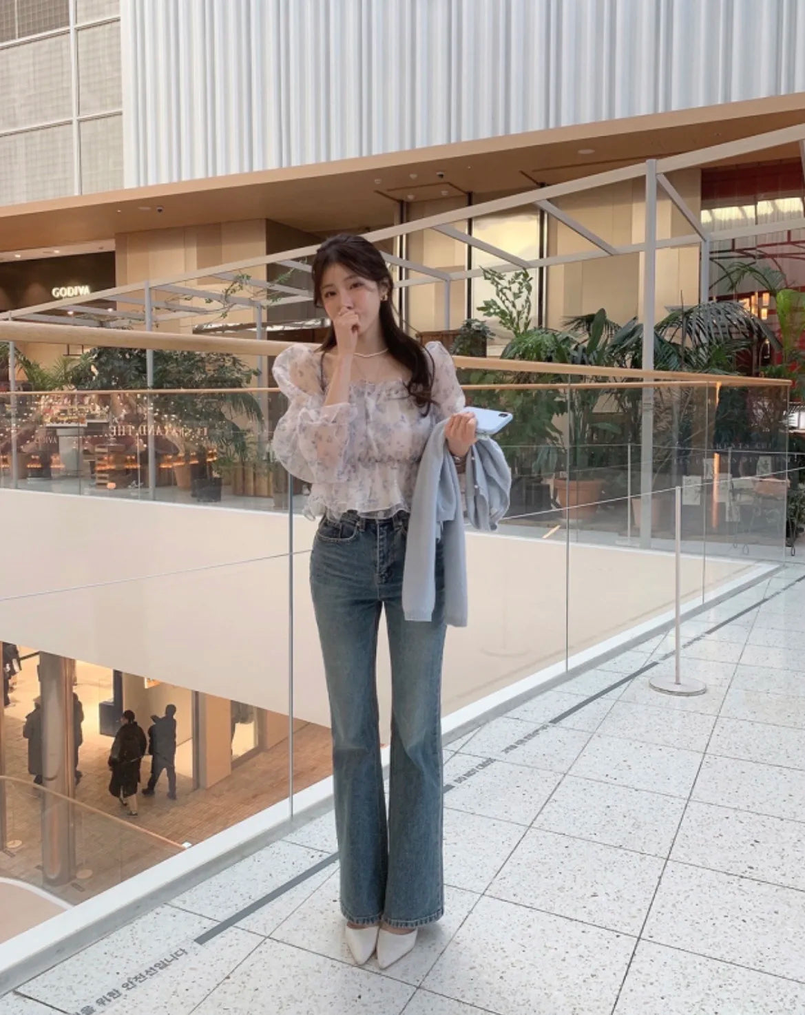 Chic Spring Women's Blouse Gentle Shoulder Bared Floral Bubble Sleeve Chiffon Top Korean Style Loose Fit Long Sleeve Short Le...