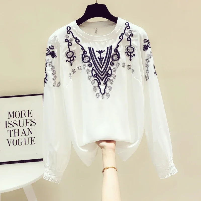 Korean Fashion Embroidery White Blouse Female Chiffon Female Long-sleeved Blusa Early Autumn New Shirt Tops KK1471