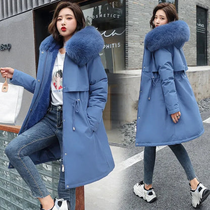 Langer wattierter Damen-Winterparka mit Kapuze