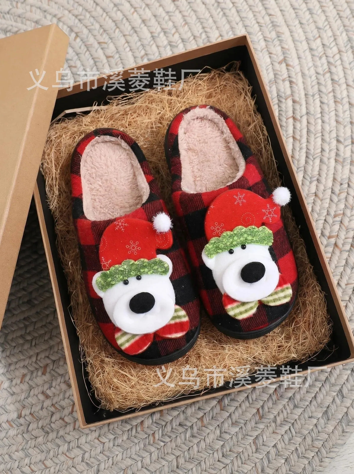 Weihnachts-Hausschuhe im Santa-Karomuster – Hausschuhe mit Buffalo-Karomuster und dicker Sohle