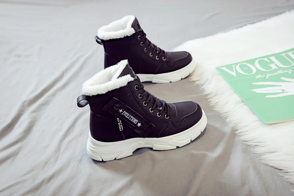Winter Women Snow Boots Anti‑Slip Warm Fur Lined Martin Boots Casual Ankle Booties Fashion Outdoor Daily Wear Shoes