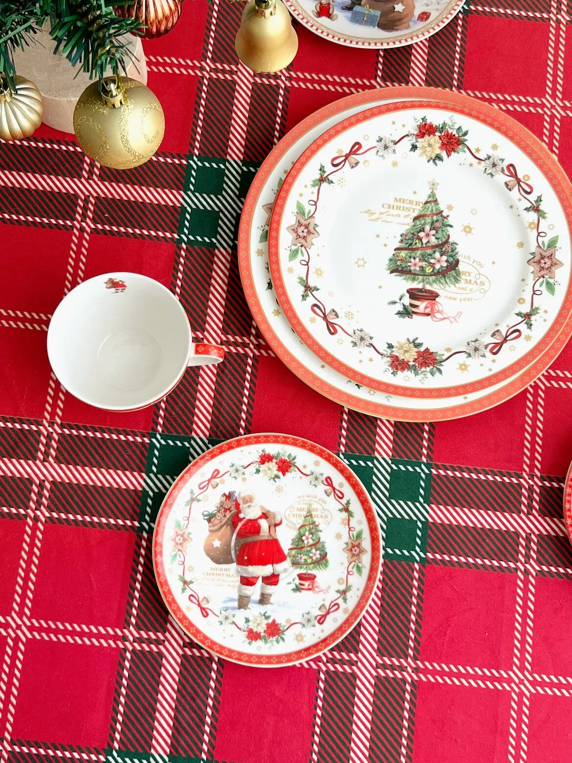 Santa Christmas Plate, Cup & Saucer Tableware