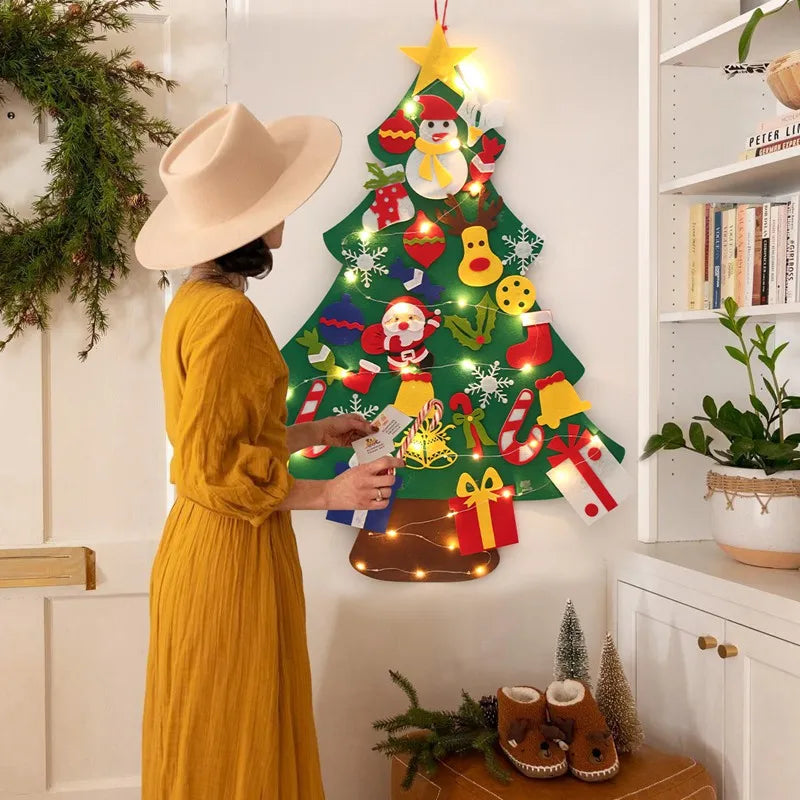 Sapin de Noël en feutrine à faire soi-même pour enfants – Sapin mural avec décorations à coller