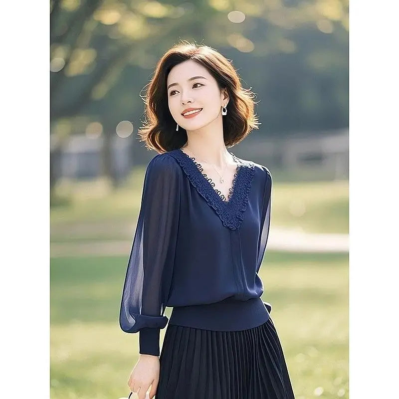 Spring Autumn Office Lady Lace Patchwork Solid Color V-neck Long Sleeve Shirts Female Fashion Net Yarn Lantern Sleeve Blouse
