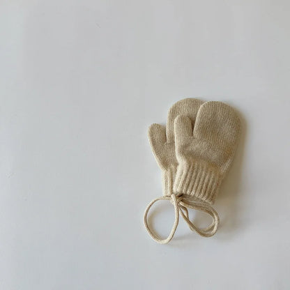 Strickfäustlinge für Babys mit Kordel – Fäustlinge aus Wollmischung für Kleinkinder (Alter 1–4)
