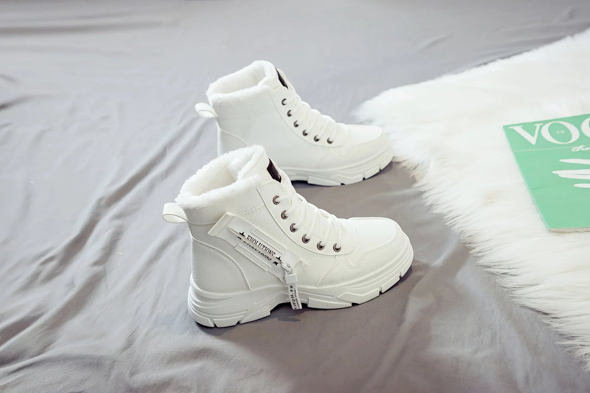 Winter Women Snow Boots Anti‑Slip Warm Fur Lined Martin Boots Casual Ankle Booties Fashion Outdoor Daily Wear Shoes