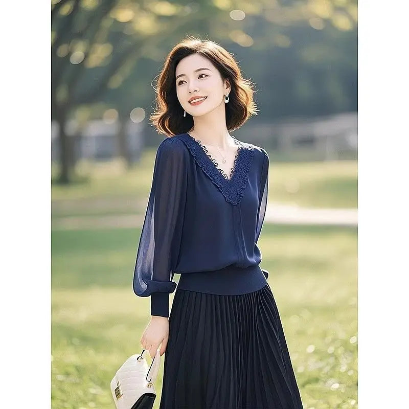 Spring Autumn Office Lady Lace Patchwork Solid Color V-neck Long Sleeve Shirts Female Fashion Net Yarn Lantern Sleeve Blouse