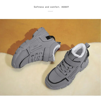 Kids' Plush-Lined Winter Boots – Platform Sole & Easy Strap