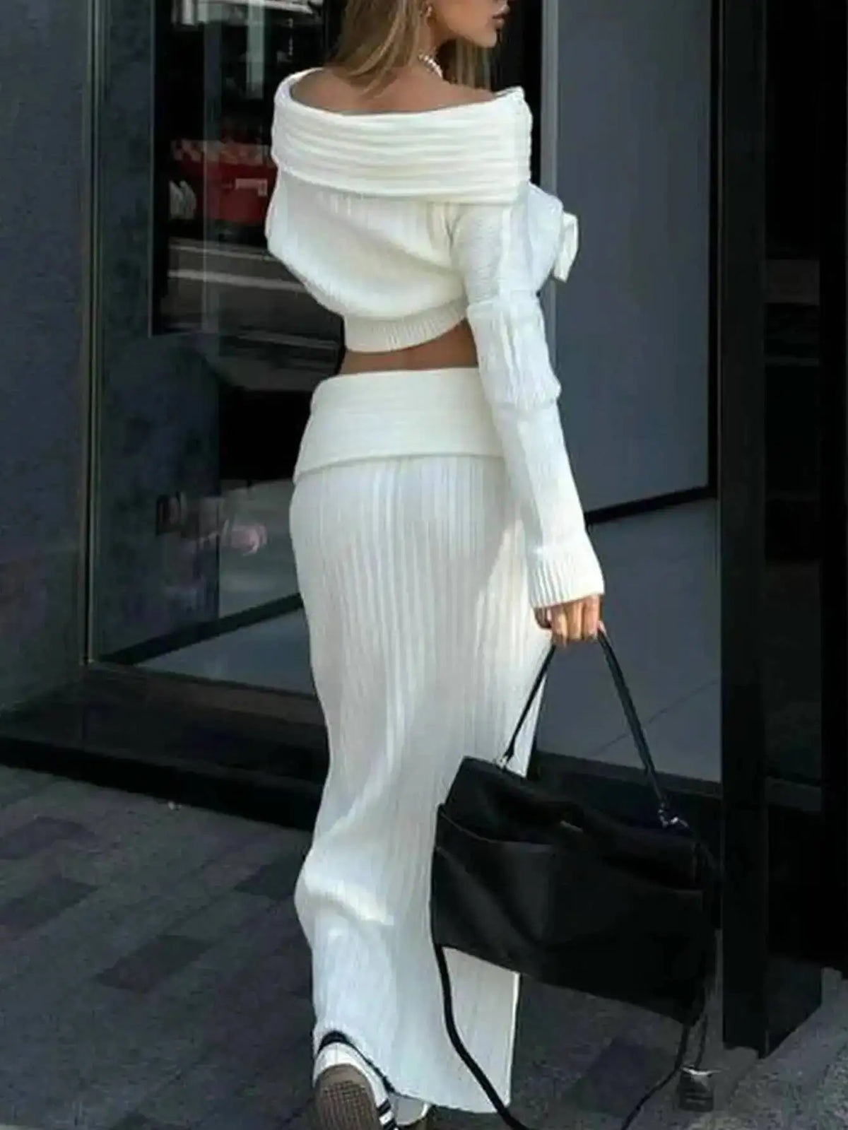 Women's Off-Shoulder Long-Sleeve Knit Dress