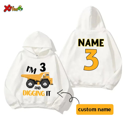 Kinder-Hoodie mit Bagger und individuellem Namen – personalisiertes Bauarbeiter-Geburtstags-Sweatshirt