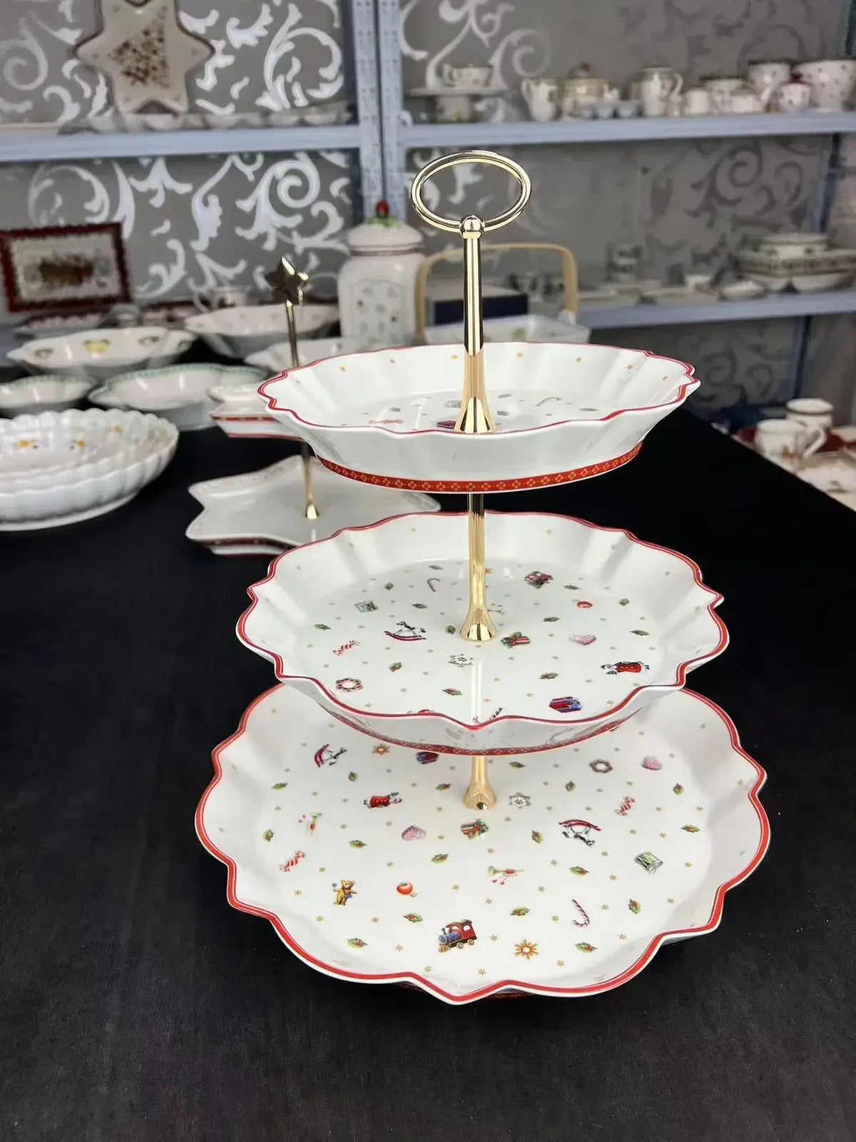 Christmas Ceramic Tableware – Mugs, Plates & Dishes