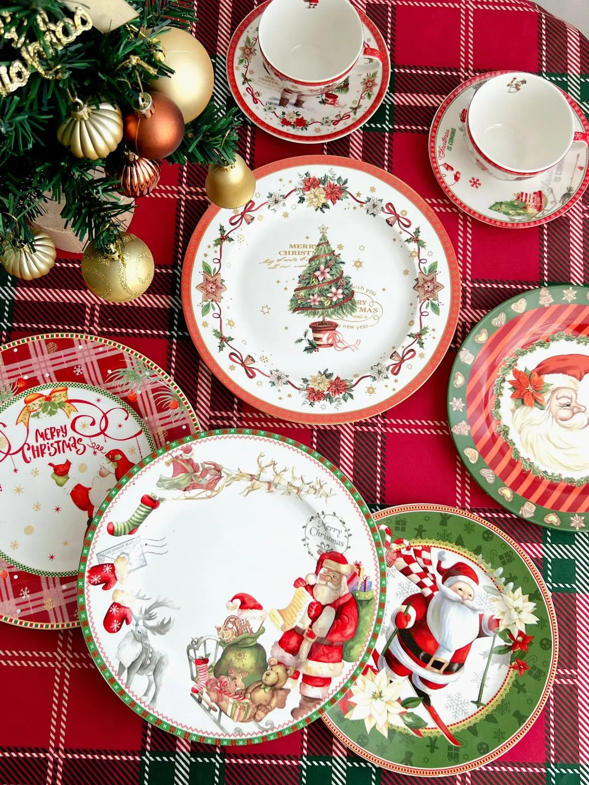 Santa Christmas Plate, Cup & Saucer Tableware